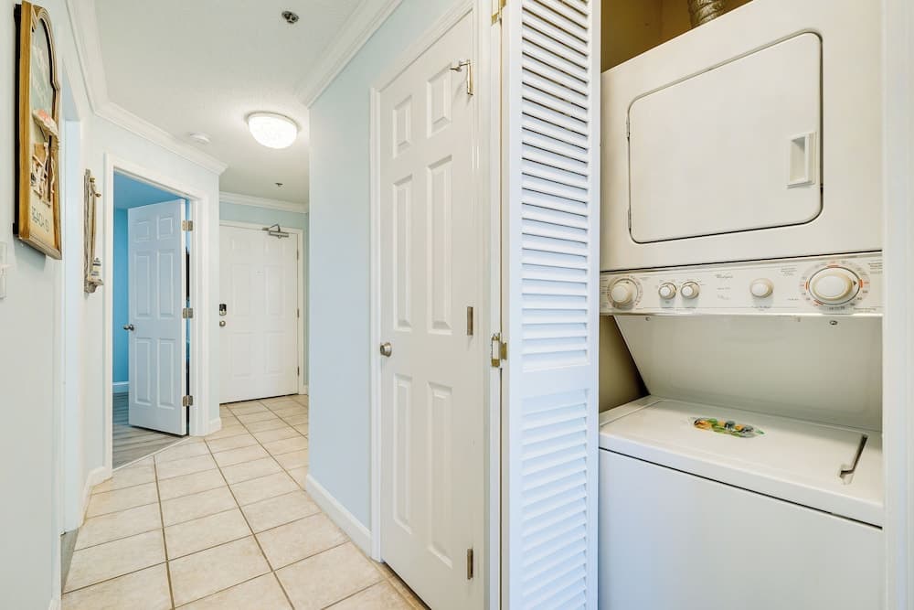 North Topsail Beach Vacation Rental w/ Pool Access