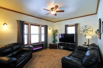 Pet-friendly Great Falls Home: Walk to Downtown!