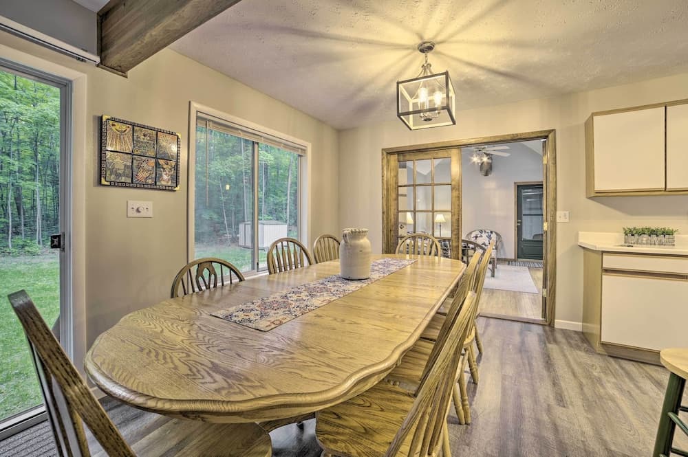 Higgins Lake Getaway - Boating, Fish, Golf, Atv!