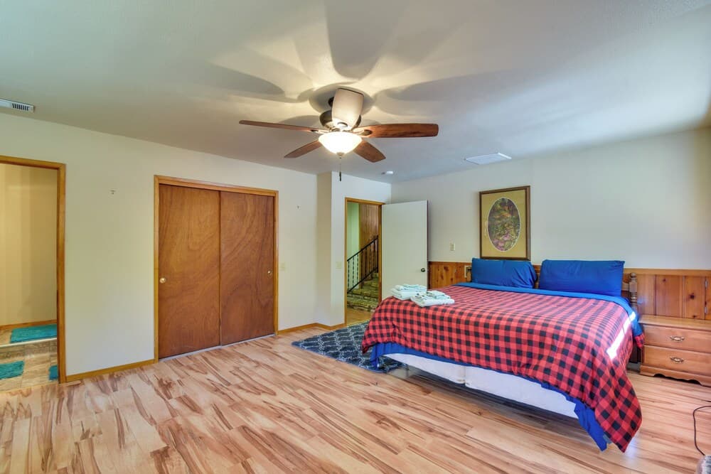 Riverfront Home Near Yosemite National Park!