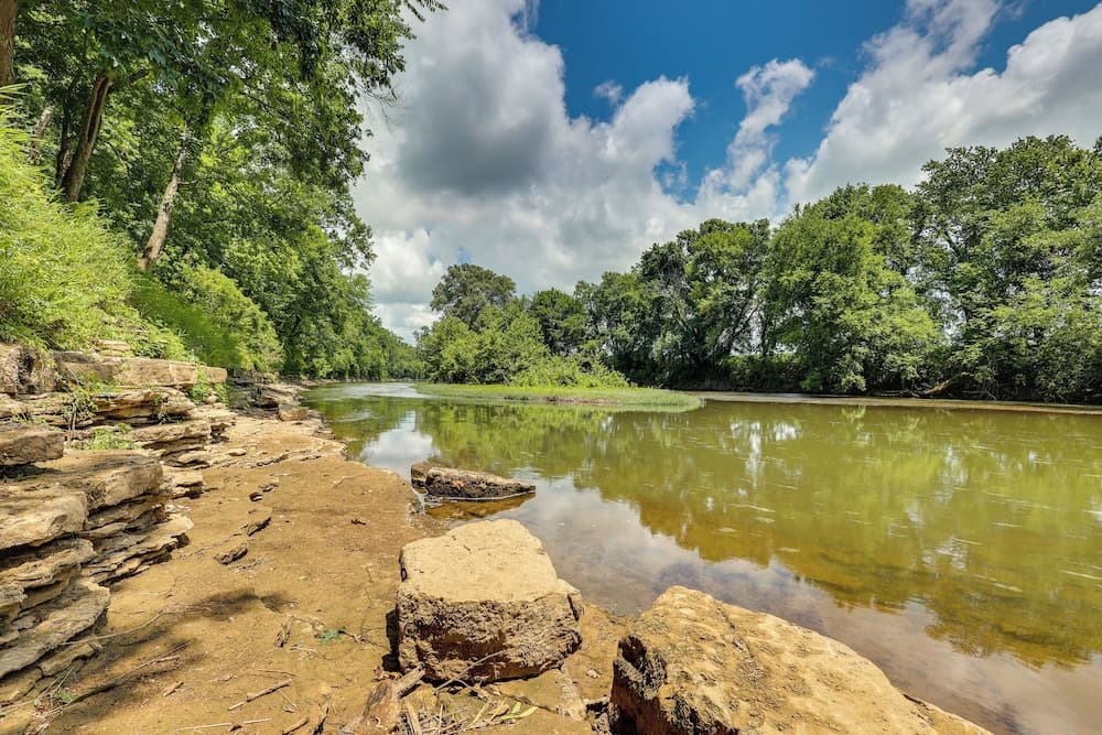 Serene Cabin w/ Riverfront Views & Access!
