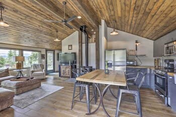 Updated Cabin W/hot Tub - 11 Mi to Winter Park!