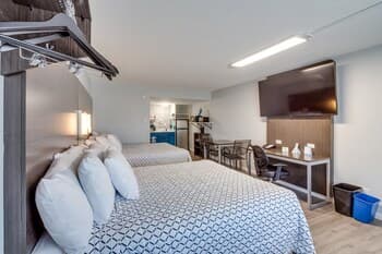 Beautiful Henderson Studio at Envi Boutique Hotel!