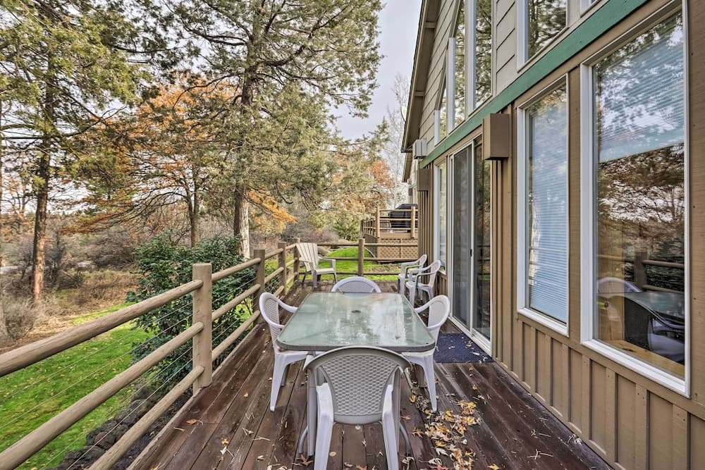 Chalet at Running Y Resort w/ Wraparound Deck!