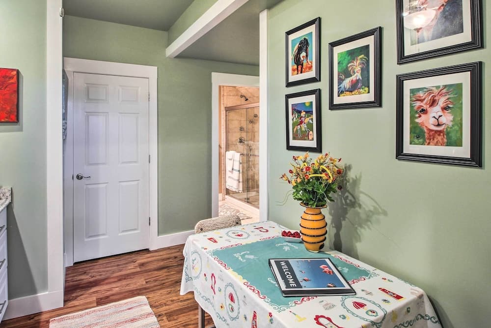 Countryside Vacation Rental in Paola!