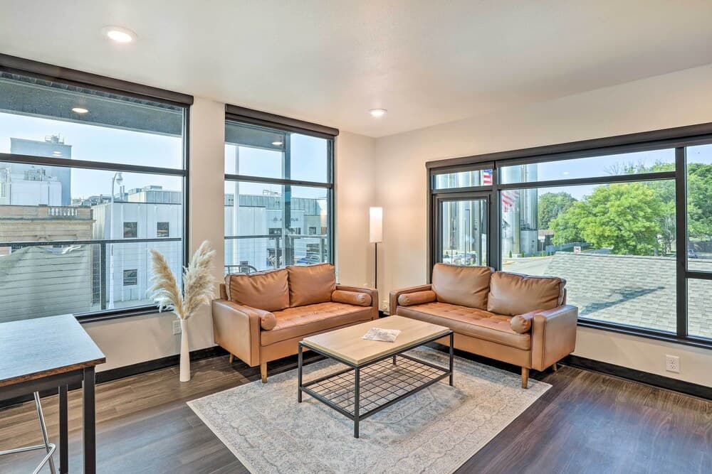 Lake Norden Apartment w/ Spacious Balcony!