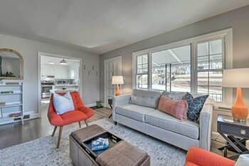 Mid-century Modern Cottage in Ardmore Area!