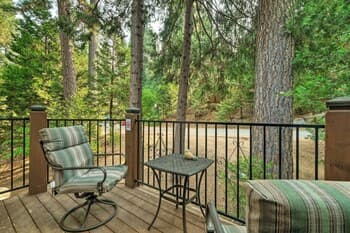 Twain Harte Mountain Cabin - 3 Mi to Downtown