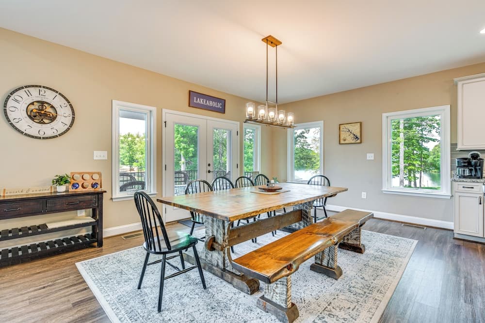 Waterfront Lake Anna Home w/ Dock, Beach & Kayaks!