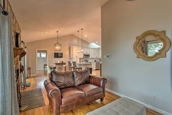 'blue Ridge Acres', Riverfront Home w/ Deck