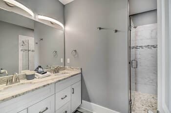 Bright Gulf Shores Retreat - Walk to Beach!