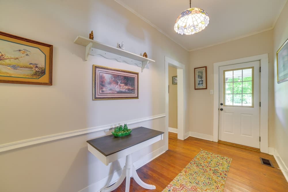 Classic Stewart Home ~ 2 Mi To Boat Launch!