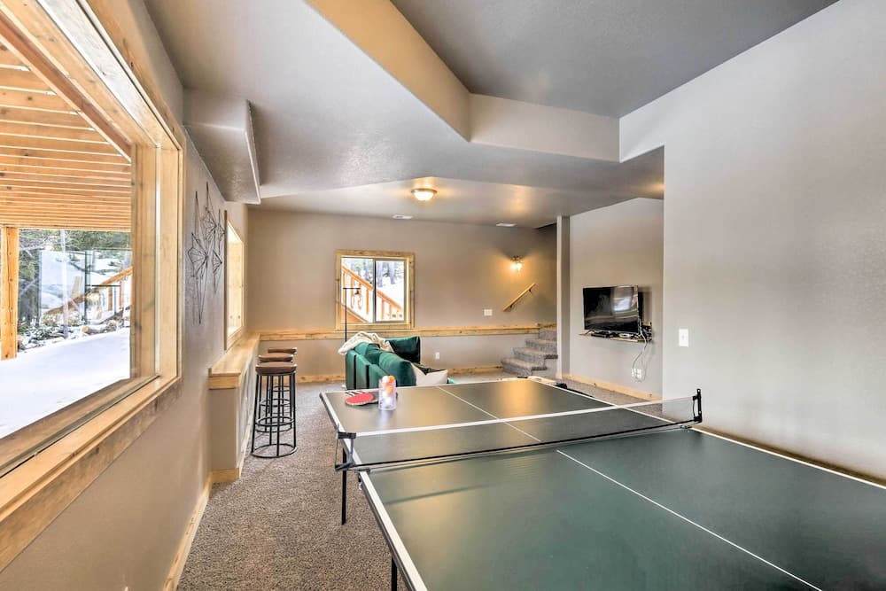 Mountainside Fairplay Cabin w/ Game Room & Sauna!