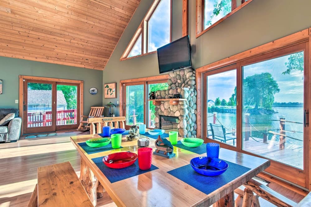Waterfront Saginaw Bay Retreat w/ Grill & Yard!