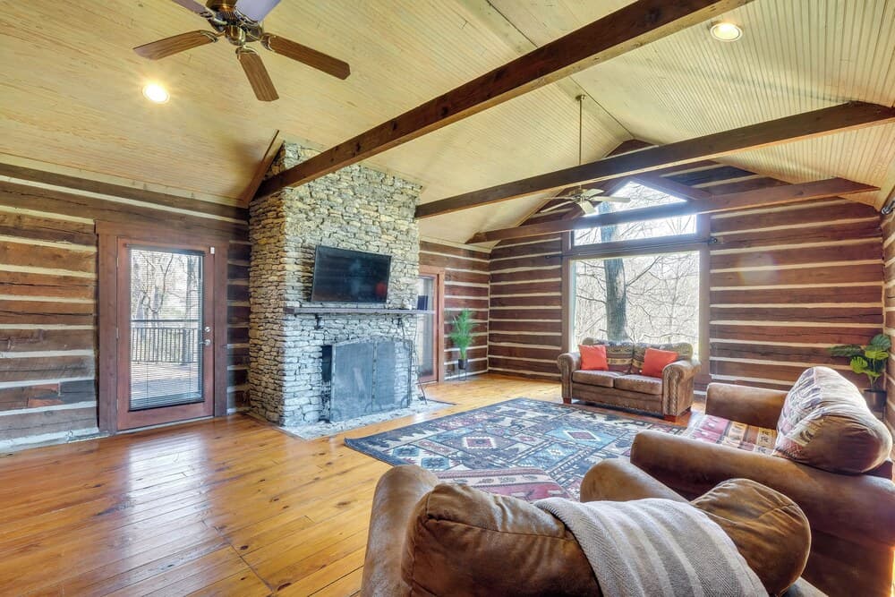 Spacious Prospect Cottage w/ Deck & Scenic Views