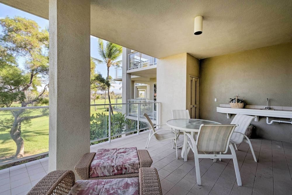 Waikoloa Village Condo w/ Pool & Golf Course Views