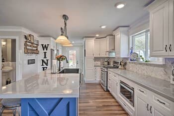 Cañon City Retreat w/ Deck, Grill, & Private Yard!