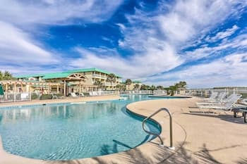 Gulf Shores Vacation Rental w/ Beach Access!