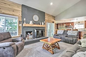 Littleton Family Home ~ 12 Mi to Dtwn Denver!