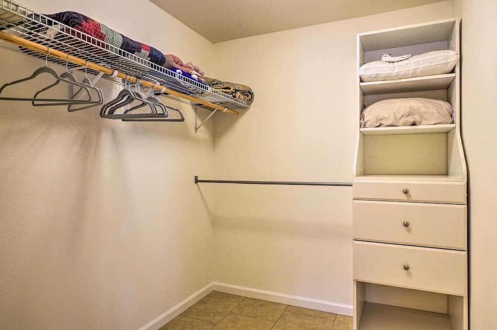 Pet-friendly Georgetown Home < 1 Mi to Dtwn!