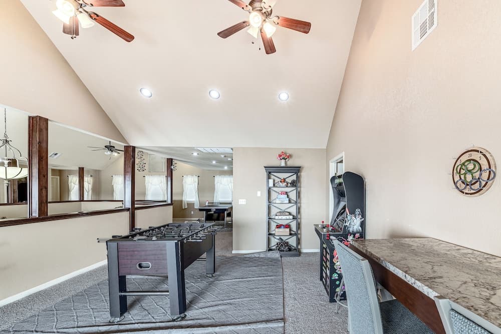 Waterfront Lake Eufaula Home: Multi-level Balcony