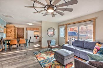 Cozy Red River Condo - Walk to Chair Lift!