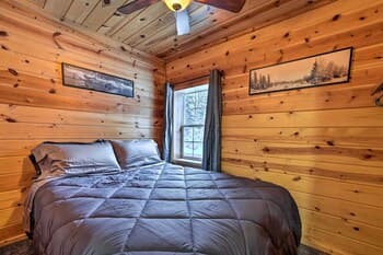 Gaylord Cottage, Walk to Lake Otsego Beaches!