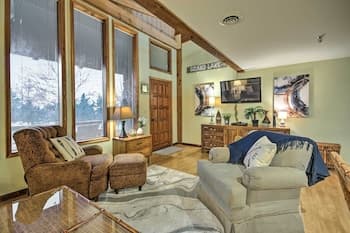 New! Condo w/ Golf Course Access, Walk to Lake!