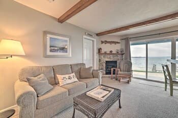 Lakefront Onekama Condo w/ Seasonal Pool!