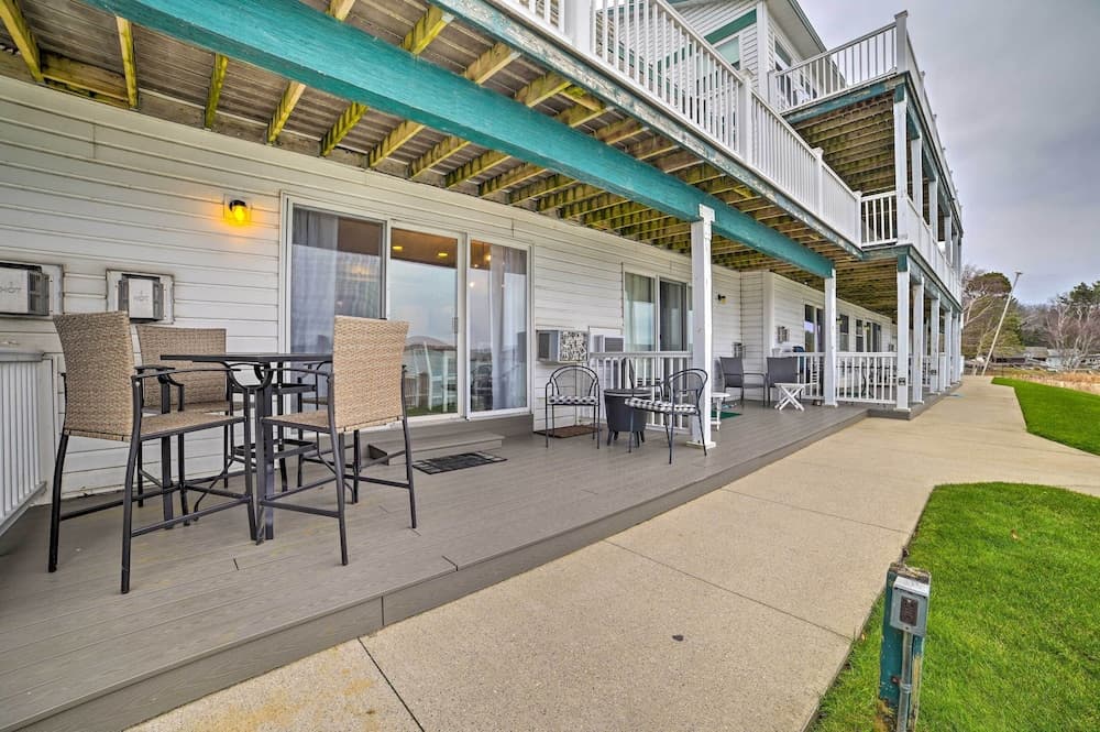 Updated Onekama Resort Condo on Portage Lake!