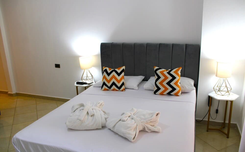 Beachfront in 5 Star Hotel With Reef Hurghada