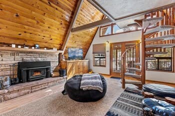 Mescalero Flagstaff 2 Bedroom Cabin by Redawning