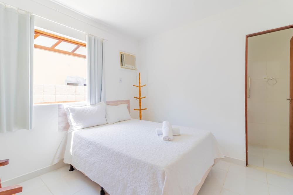 GB09 Ótima Casa 6 Quartos a 50m da Praia