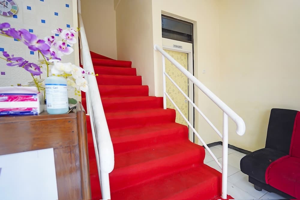 OYO Life 91727 Luxury Homestay Sidoarjo