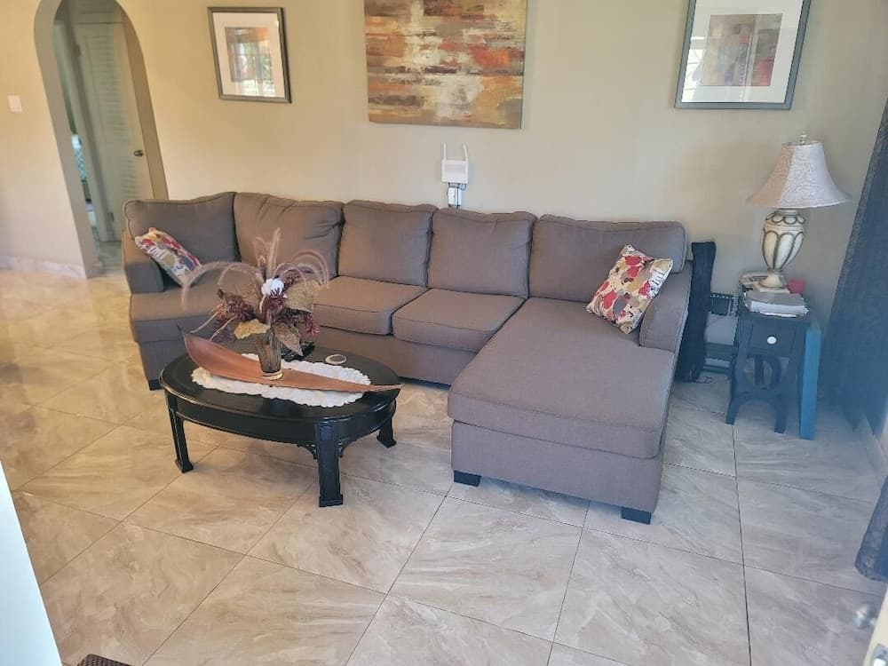 Soleil House with a view