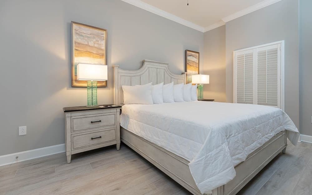 Phoenix Gulf Towers 904 4 Bedroom Condo