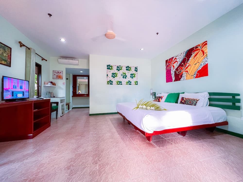 Cruiser Island Resort by Swiss-Belhotel