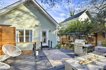 Home With Outdoor Oasis in Downtown Raleigh!