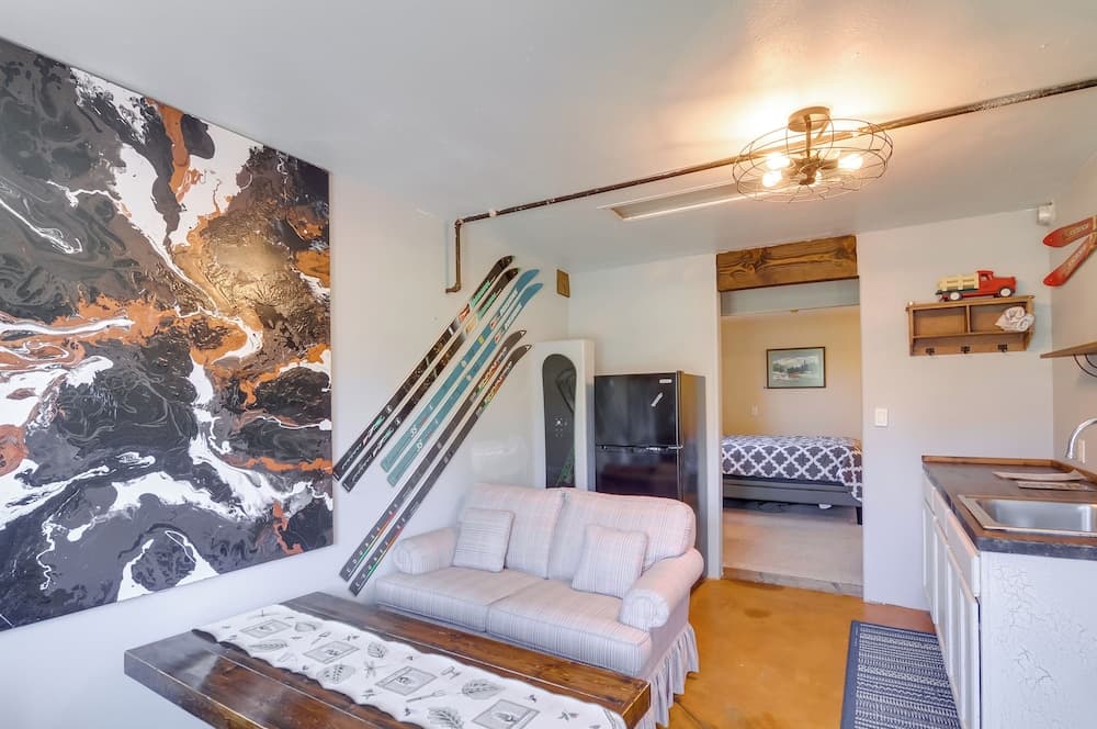 Deck & Fire Pit: Pagosa Springs Home!