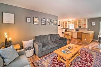 Family-friendly Cabin - 5 Mi to Downtown Truckee!