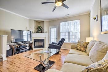 New! Quiet Raleigh Home Near Hiking & Shopping!