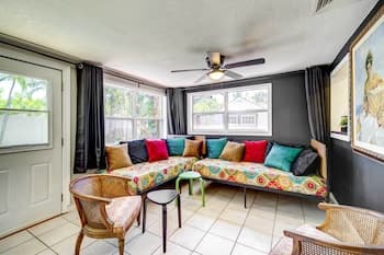 Colorful Vero Beach Vacation Rental With Pool!