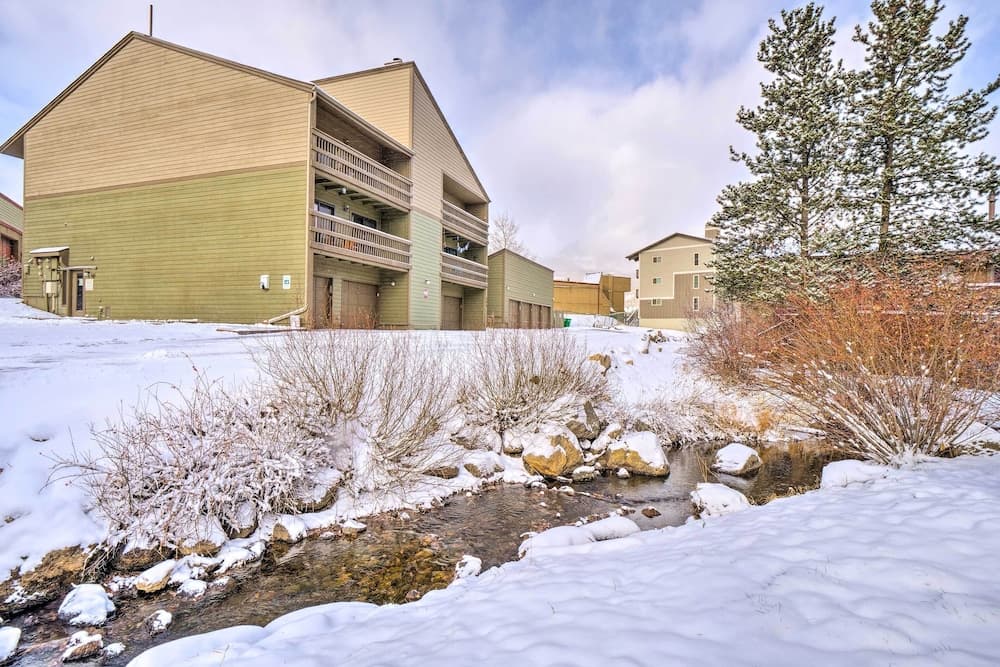 Ski, Hike & Explore: All-season Frisco Condo