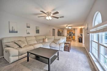 Spacious Haines City Home: Yard & Game Room!