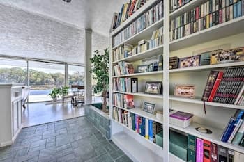 'brookside' Waterfront Home w/ Kayaks & Deck!