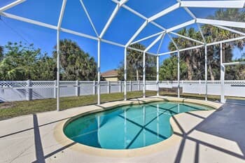 Rotonda West Home w/ Heated Pool, 5 Mi to Beach!