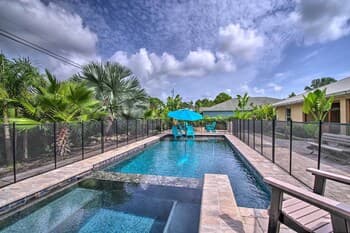 Vero Beach Villa w/ Immaculate Backyard Oasis
