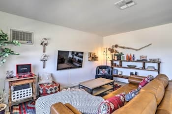 Indie-eclectic Desert Home w/ Hot Tub + Patio