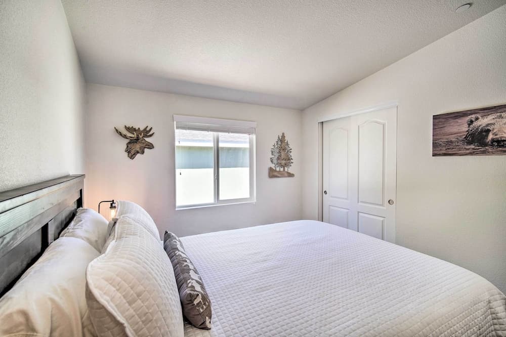 Beautiful Big Bear Home w/ Private Hot Tub!