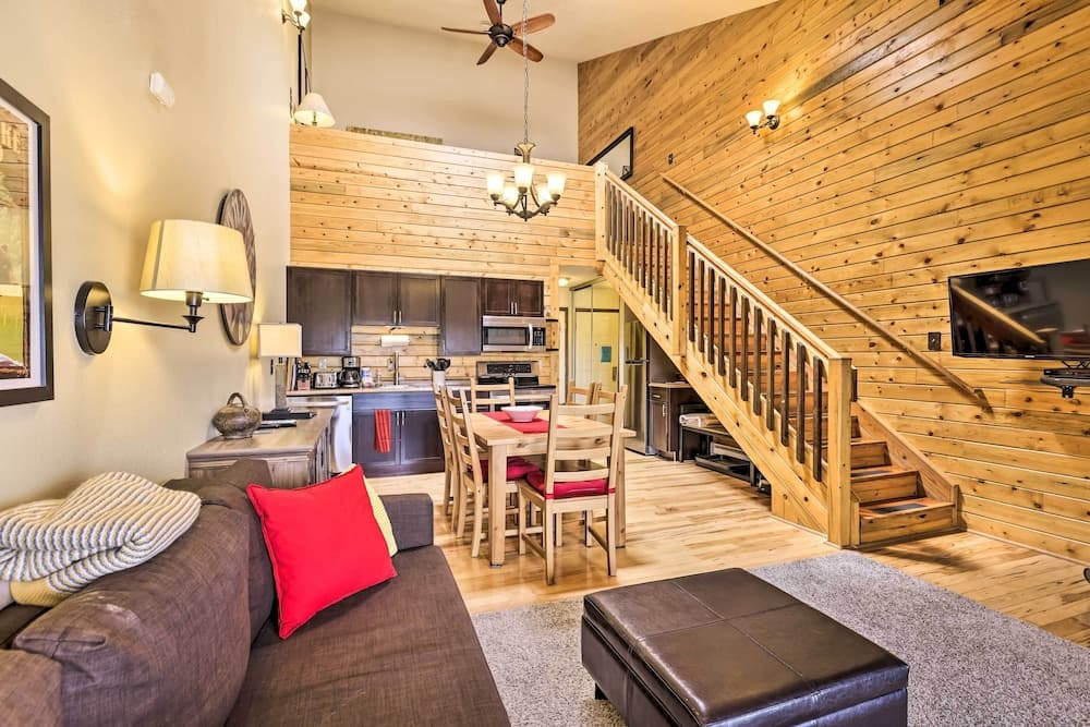 Cozy Granby Mountain Condo w/ Resort Amenities!